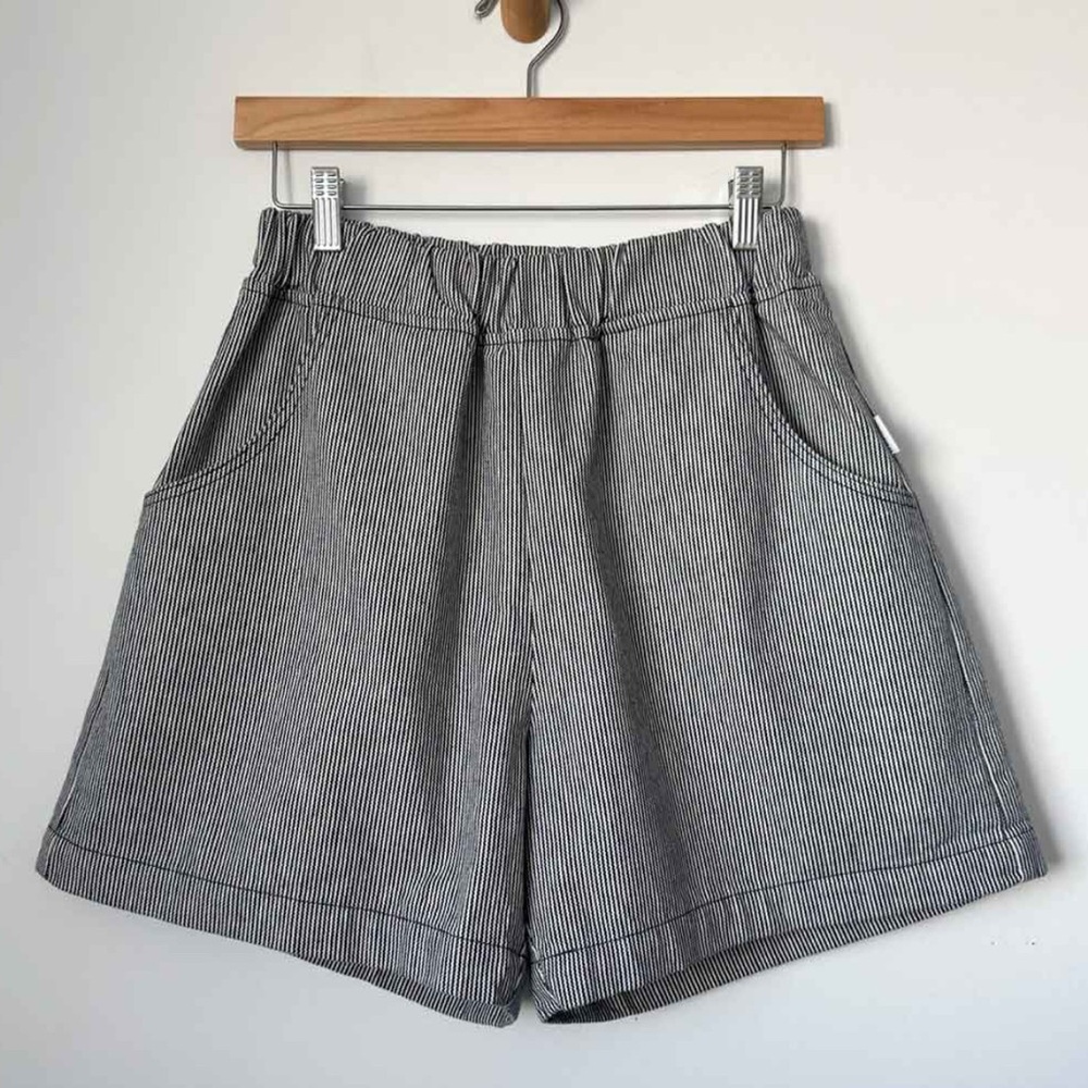LE BON SHOPPE City Short M